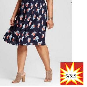 Ava & Viv Fully Lined Floral Pleated Skirt